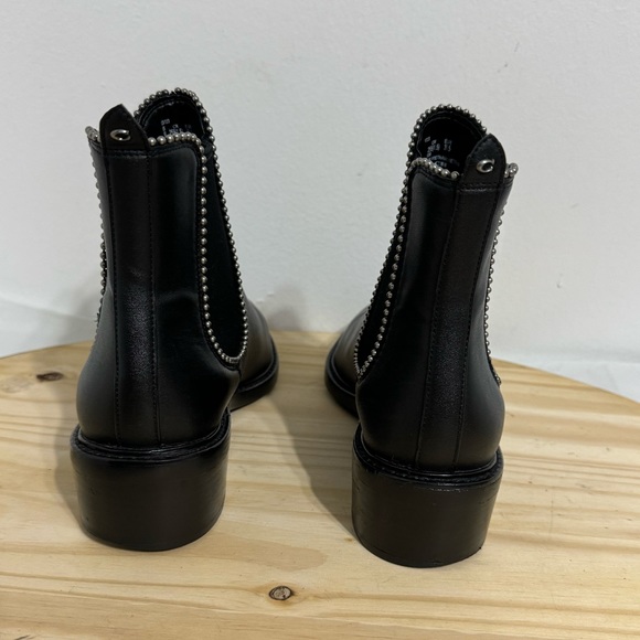 COACH - Picture 5 of 10